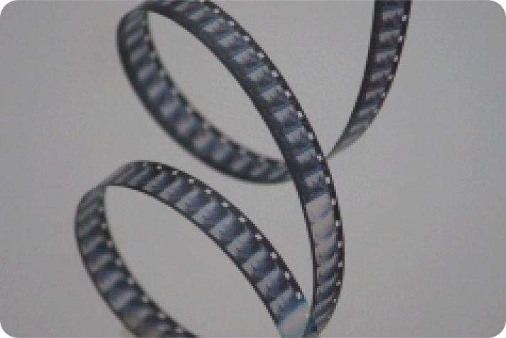 IELTS Writing Task 2 band 8.0 Sample - Films today can be made by individual filmmakers. Positive/negative?